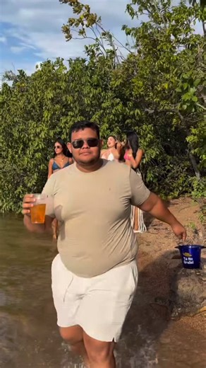 Carlos Emanoel (fã page) on Instagram: "Será que volta?"