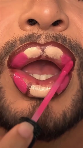 Lip combo 💋tutorial #lipstickhack #new#lipstick #shorts #youtubeshorts #trendingshorts #viral #hack