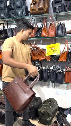 21K views · 636 reactions | 100% Genuine Leather Ladies Purse...