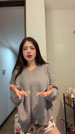 Videos de kattie (@kattie_____) con “sonido original - EPW LYRICS”