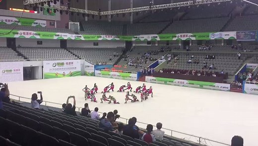Today we had tons of great results in the Precision Skating at 2017 World Roller Games in Nanjing - China😎🎉🎉 🥇 Millennium Team (in the video 👇) 🥉 Sincro Roller And an amazing fourth place for Roller Dreams Precisión !! #risportskates #2017WorldRollerGames #champions | Risport Skates