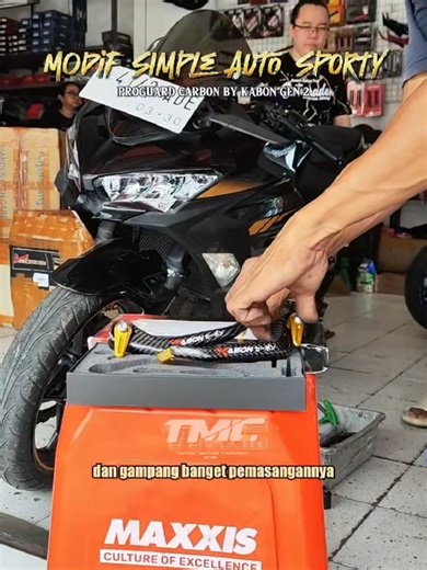 On Progress! New Ninja 250fi🔥 ⏩ Proguard carbon by KABON - Gen 2 . Proguard atau Pelindung Handle Rem dan Kopling, dengan Kualitas yang kuat dan tampilan keren! . Universal, bisa untuk semua type motor Tampilan lebih keren dan sporty Material aluminium dengan finishing Carbon Kevlar. . . . #kaboncirebon #kabon #ninja250tmc #ninja250fi #ninja250