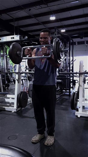 A couple of my new favorite bicep movements. #fyp #fypシ #foryoupage #gymtok #biceps