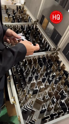 6K views · 22 reactions | Installation instructions for aluminum alloy moldings. Please leave a message if you would like a product catalog.#trims #lines #alloy #wallpanel #walldecor #buildingmaterials #style #art #renovations #homedecor #homedecoration #designinspiration | Harmercoveringsfloors | Facebook