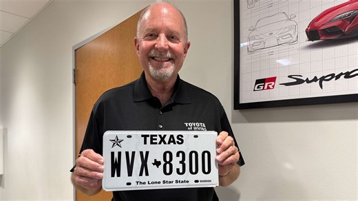 Texas car dealerships adjusting to new license plate law