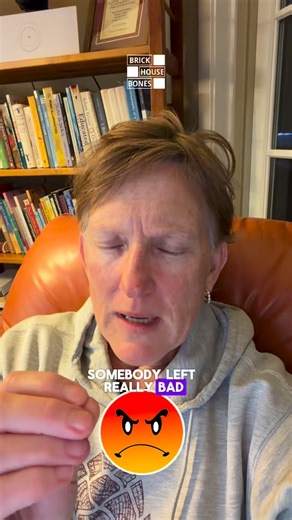 😡…. I hate making the angry face. But I have to look out for you! “Just listen to your body“ is not a strategy for protecting yourself from fracture if you have osteoporosis. Osteoporosis is a silent disease. You cannot feel the deterioration of your bone until a fracture. And that’s why I share education on safe and unsafe movements so that you can feel empowered to continue the right movements to keep your body, strong and protected. 🙌 👉🏻Each person gets to determine what level of risk the