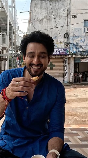 The cookie land aka Hyderabad! #Funny #sourabhraajjain #hyderabad #namasteindia #srj #shorts