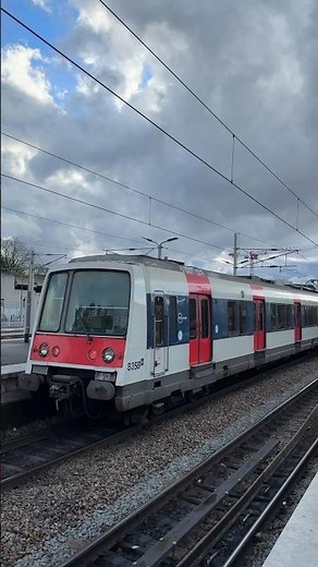 MI79/MI84 en gare de Aulnay-sous-Bois ￼ #idfm #train #sncf #rerb #mi84 #mi79 #train #aulnay