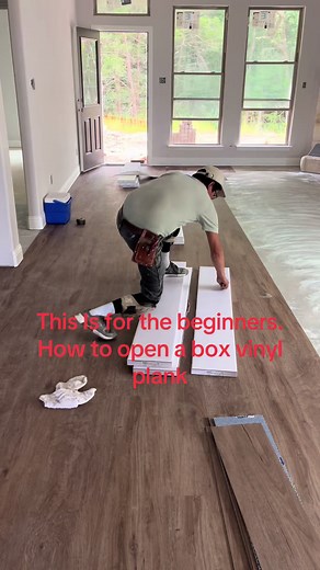 Beginners Guide: How to Open a Box of Vinyl Plank