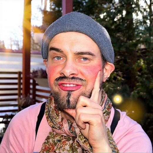 Pimpin pimppi pimputtaja valittaa vitun naapurille