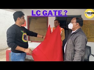 Railway Gateman Duty at Level Crossing | Why called Level Crossing Gate ? | @Railwiki