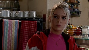 Coronation Street: Shona confronts Lauren