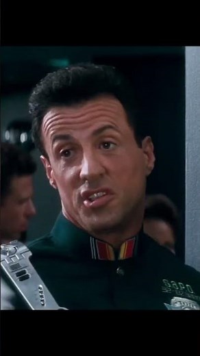 Demolition Man - 5 kreditů #demolitionman #film