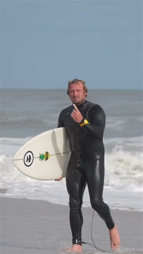 Outdoor Sports Watch Design: Waterproof Construction, Powerful Luminous Display.