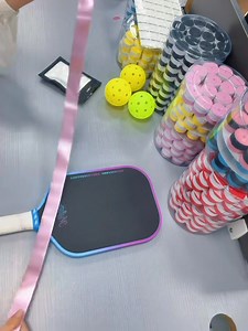 How to stick TPU edge tape on Mulan pickleball paddle? Lets view this video. We will attach one TPU edge tape as surprise gift with Mulan paddle package. Quantity is limited. First come, first served! #enflexy #enflexypickleballpaddle #carbonfiberpickleball #TRUEFOAM #carbonfiberpickleball | Shenzhen Meetu Technology Co.,Ltd.