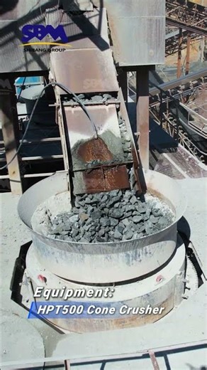 The1000 TPH diabase Crushing Plant adopts a wet sand-making process to produce aggregates.