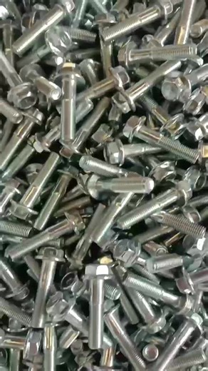 Grade 8.8 10.9 Flange Bolt full thread half thread hex flange bolts m6 m8 m10 x 125mm din 6921 flange bolt #constructionsite #constructionfails #constructiontiktok #constructionequipment #constructionsiteboy #buildingmaterials #buildingblocks #buildings #buildingsite #buildingstuff #solar #solarenergy #solarpanel #solarsmash #solareclipse #photovoltaic #photovoltaics #photovoltaicpanels #photovoltaicsystem #photovoltaicenergy #roadbuilding #fastener #fasteners #fastenersizes #fastenerguide #fast