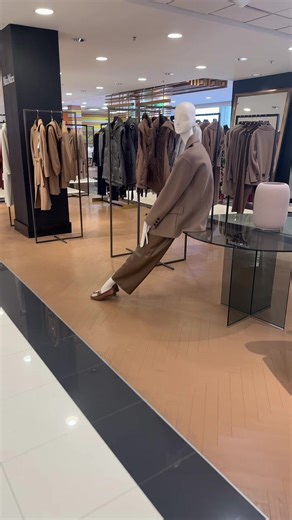 Exploring the Current Trends in Mannequins
