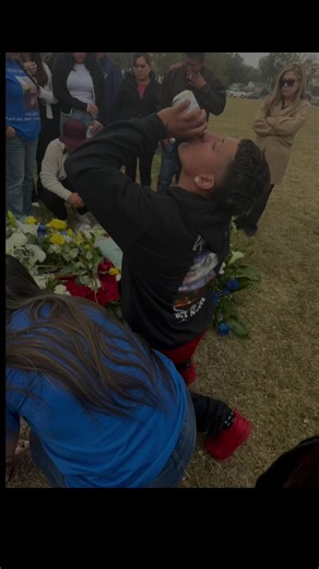 Carnal this one hurt always looked up to u 😕 LLO💙🕊️#omar #brother | omar leaving amp