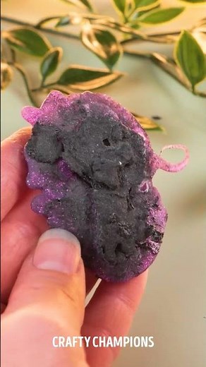 Duplicate a Key Quickly with Baking Soda and Superglue! 🔑