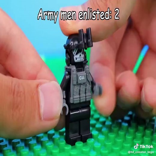 Building a LEGO Army: Creative LEGO Builds