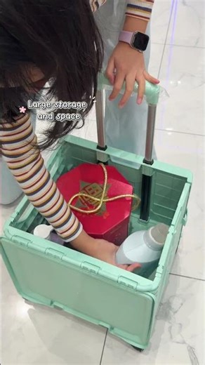 Shop min. RM388 on participating brands, get a FREE foldable shopping cart trolley! 🛒 *T&Cs apply.