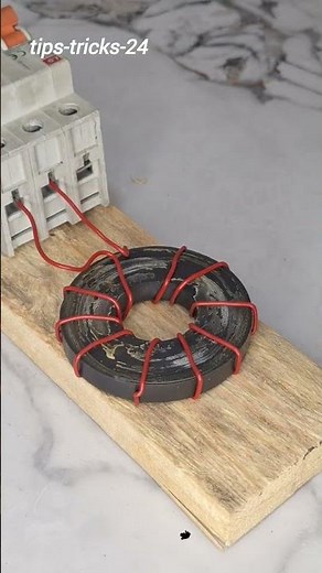 👆👉Free energy👉The trick to generating electricity with two magnets..is it possible💯🧲#craft #shorts