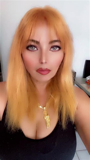 Videos de erikacandy2 (@erikacandy2) con “original sound - 🇧🇿🎼 𝘚𝘦𝘯𝘪🎧🇧🇿”