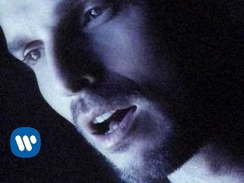 Miguel Bose - Nada Particular (Video Oficial)