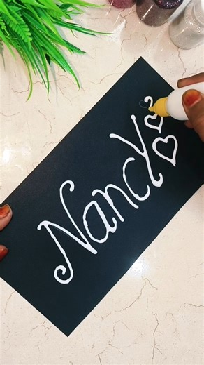 Cute glitter name writing 😊🙃#art #artproject #calligraphy #glitterart #diy #youtubeshorts #comment