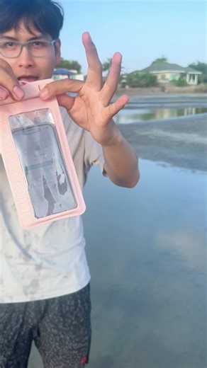 รีวิว ซองกันน้ำไว้เล่นสงกรานต์กันน้ำไ้ด้จริงไม่จกตา #สงกรานต์ไปไหน #jisulife #เบสsrp #ท่าโพส #ถ่ายรูป