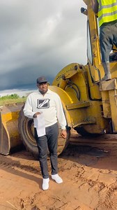 13K views · 209 reactions | Day 2 of Annual site maintenance of Cardinal Layout, Ogbaku, Onitsha/Owerri Road, Imo State, Nigeria. -Creating way for drainage system, entrance gate and electrification poles. Prices within layout and layout’s extension (Per Plot): N3.5m N4.5m N5m N5.5m N6m N7m N8m N13m (Commercial Plots) Call/WhatsApp: 08062988611 /09044152253 | Mazi Jinali | Facebook