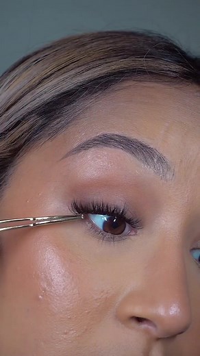 Easy At-Home Lash Extension Look Tutorial with Tatti Lashes