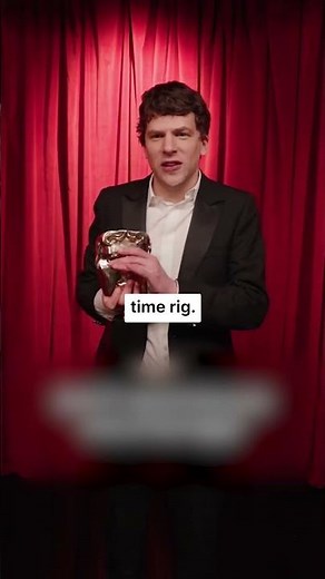 Bullet Time Explained: The Cinematic Effect That Freezes Time! 🎥⏳