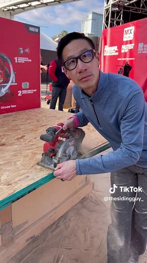 Straight Cut Guide with Milwaukee 6.5” Circular Saw