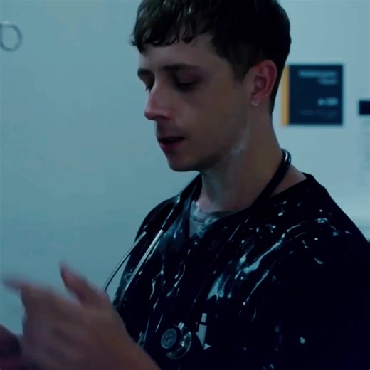 one of these doctors is not like the rest… || #thepitt #denniswhitaker #denniswhitakeredit #thepittedit #gerranhowell || scp: @notakpoppee