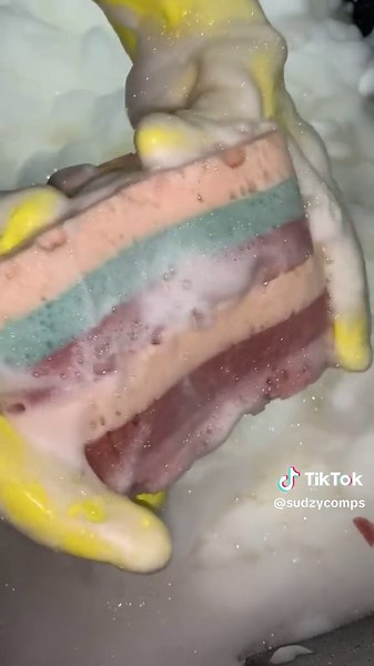 Super Sudsy Stacked Squeezes with Pine Bucket