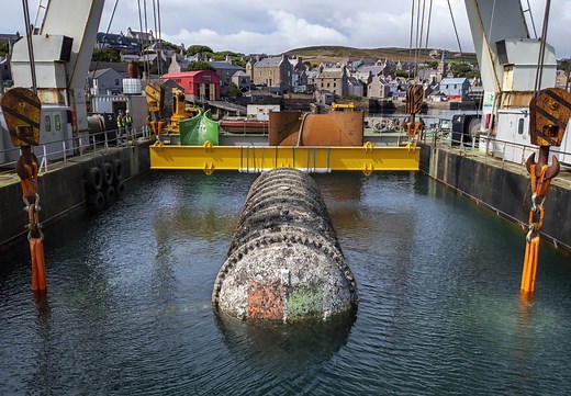 Underwater Data Centers: Servers Beneath the Surface