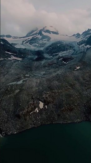 Song: ByErik ヵ - desolate (Slowed)