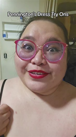 Pennington's Dress Try Ons: Clearance Finds