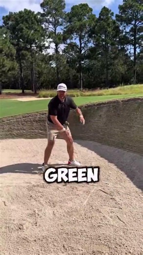 How a 1 HDCP escapes bunkers ⛳️ #golf #golftips #golfing #golfcourse #golfcoach #golfswing