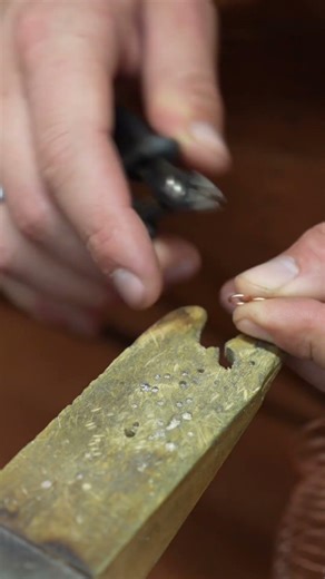 Turning Copper Wire Into a Chain Bracelet ⚒️