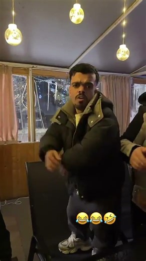 مقلب الشاي ب دحدوح 🤣🤣🤣|فهد العرادي والخال ابو طلال #explore #prank #الخال_بوطلال #الكويت