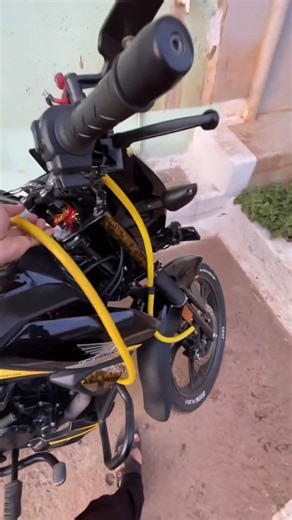 yellow disk brake hose pipe jugaad #automobile #shorts
