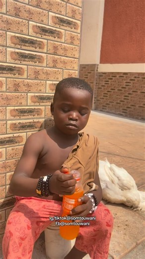 Somto Uwani di contagious on Instagram: "Oga Okwy have done it again😭 @bonnetime_ #somtouwani"