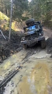Soviet Russian ZIL-131 6x6 Logging Truck having its daily dose of Off-roading in muddy terrain in the Forest.. 😮 | Russian Extreme Offroad Trucks