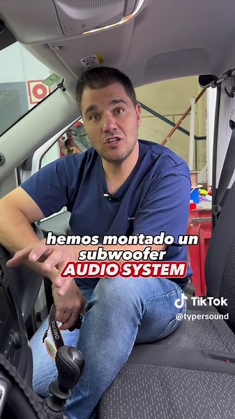Subwoofer extraplano R08 FLAT EVO para Mercedes Vito