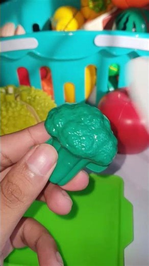 ASMR 🍇 Crunchy Fruit Cutting – Clean Knife & Tingly Audio