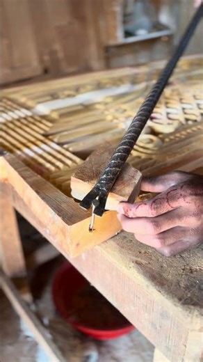 Amazing Trick to Remove Nails Using Wood Pieces | Simple Carpentry Hack 🔨 #handmadewood