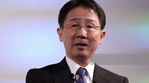 This Driverless Car by Toyota is The Office of The Future